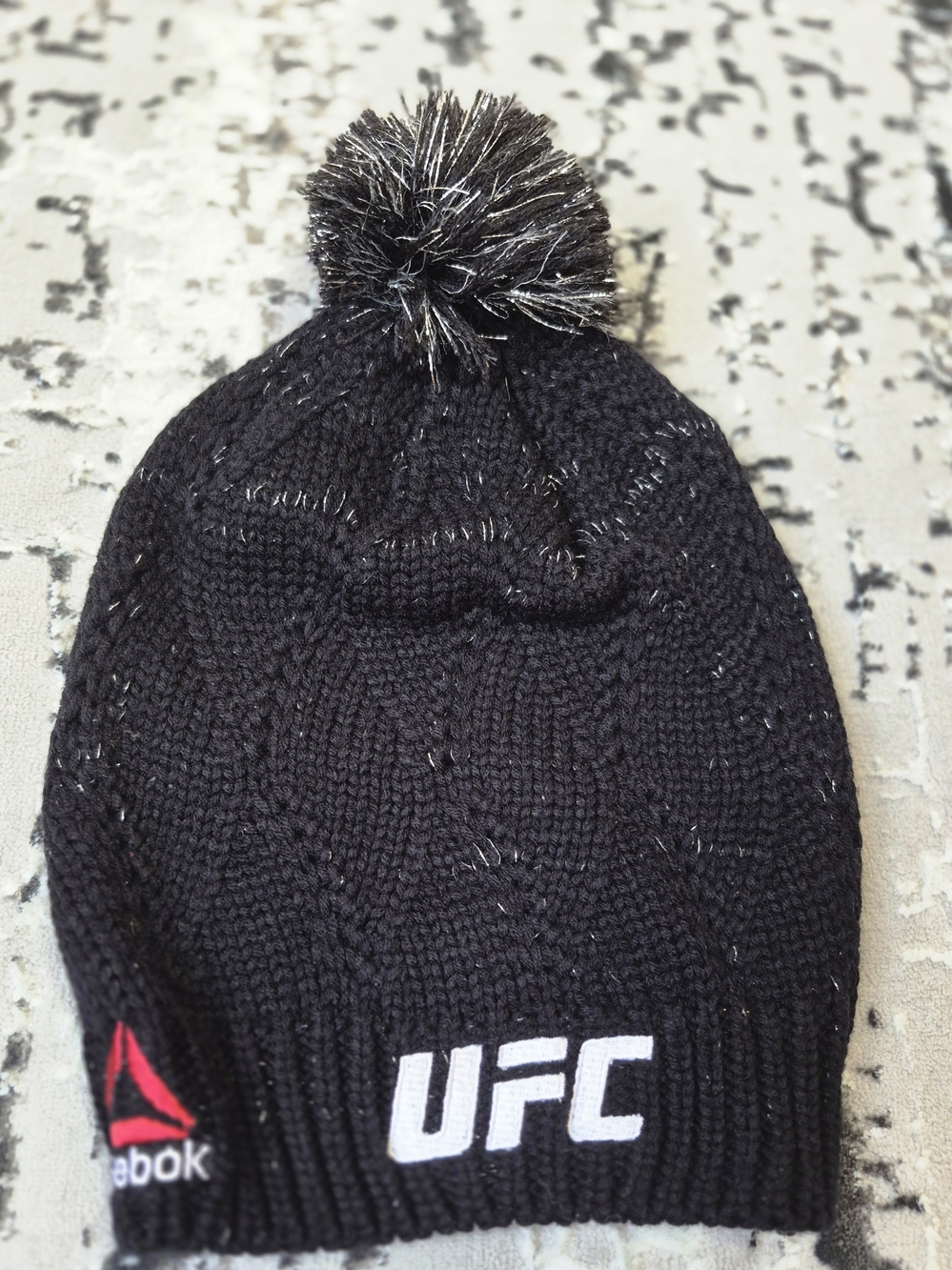 Authentic Reebok UFC Light Weight Beanie black pom pom